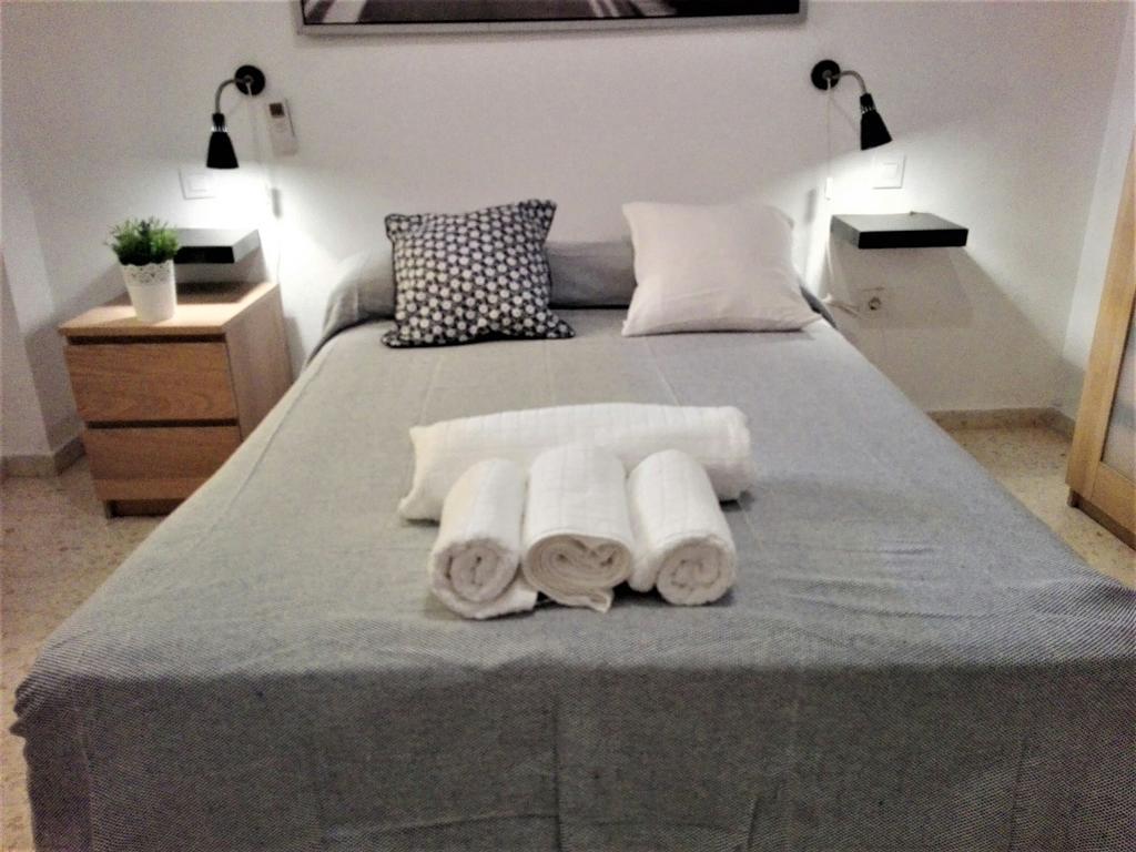 Duplex En Corral De Vecinos San Bernardo Apartment Seville Ngoại thất bức ảnh